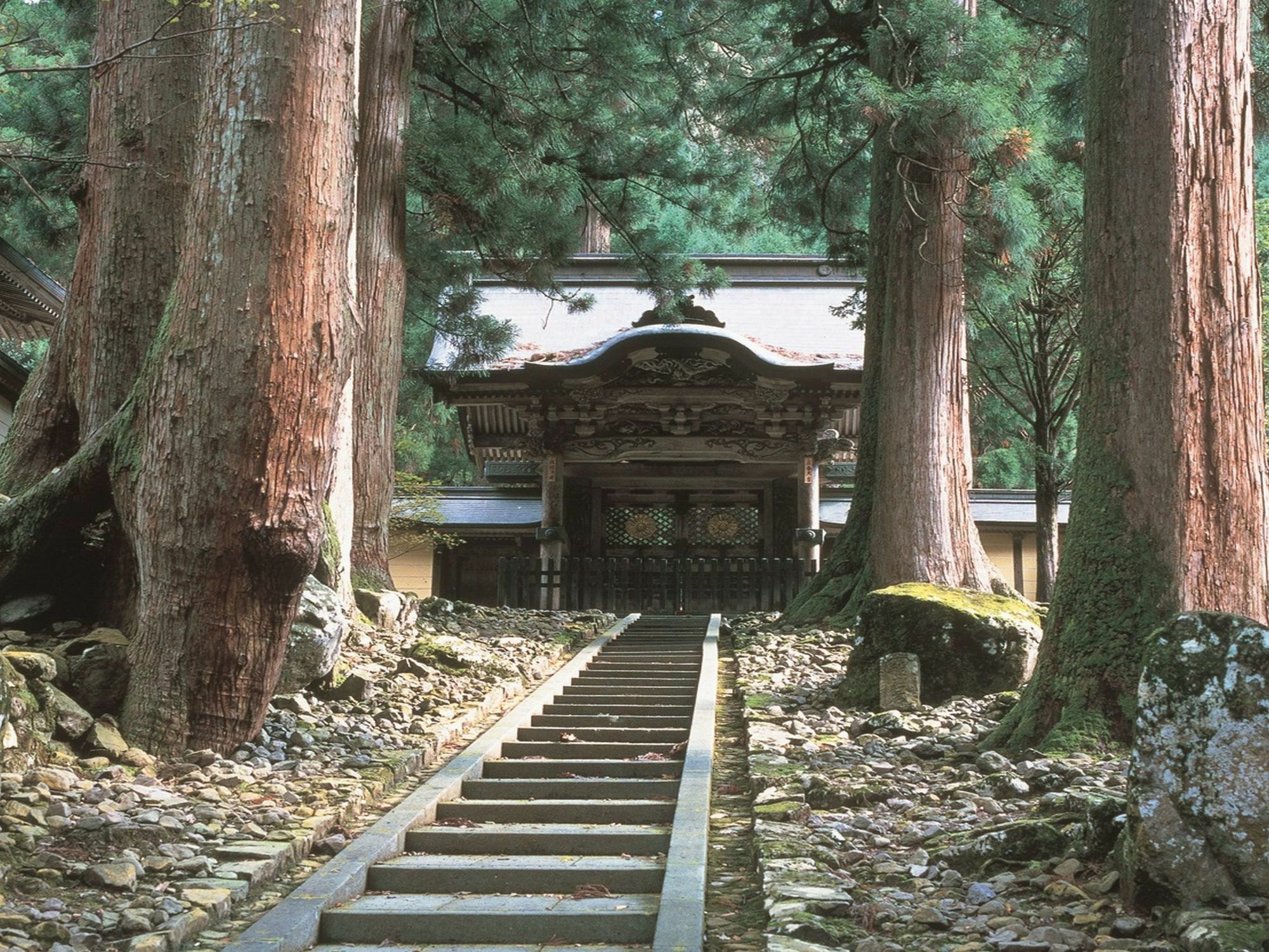Yuraku Hotel Awara Exterior foto