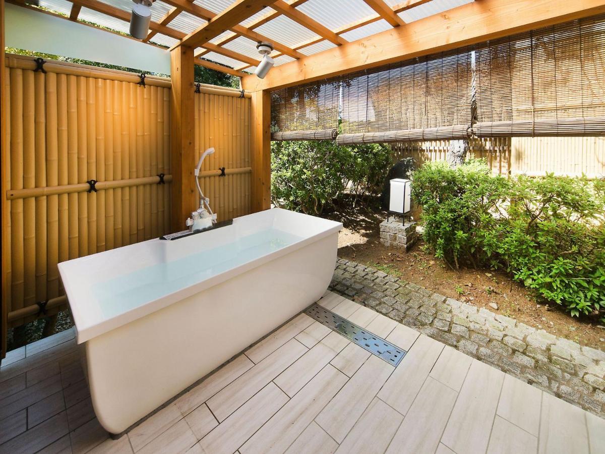 Yuraku Hotel Awara Exterior foto